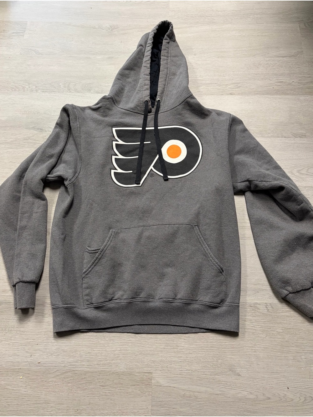 Fruit of the Loom Gray Hoodie Philadelphia Flyers Logo